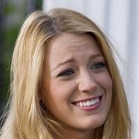 Blake Lively on the set of 'Gossip Girl' shooting on location | Picture 68564